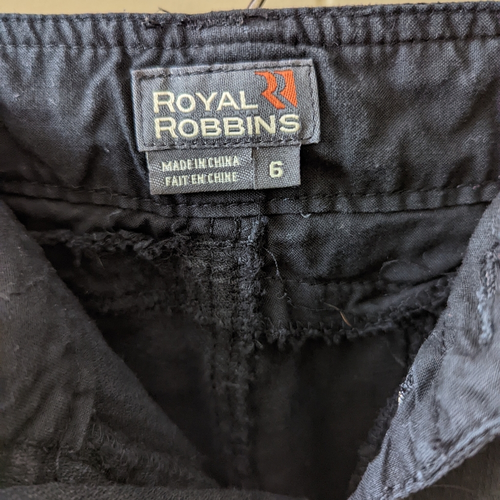 🥾🏞️🧗♀️ Royal Robbins capris 🥾🏞️🧗♀️ - Picture 3 of 5